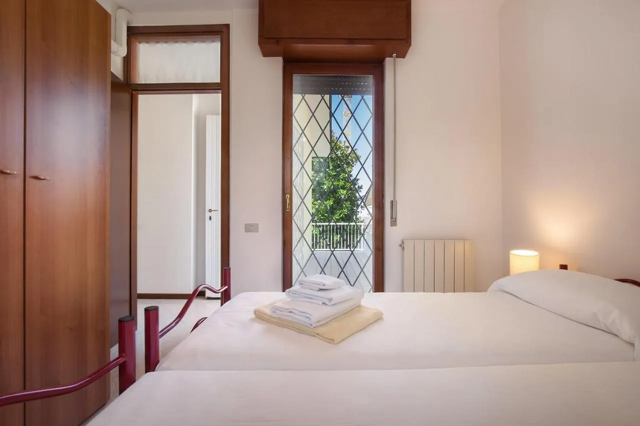 Villa Rose With Pool Bardolino 0*,  Italy