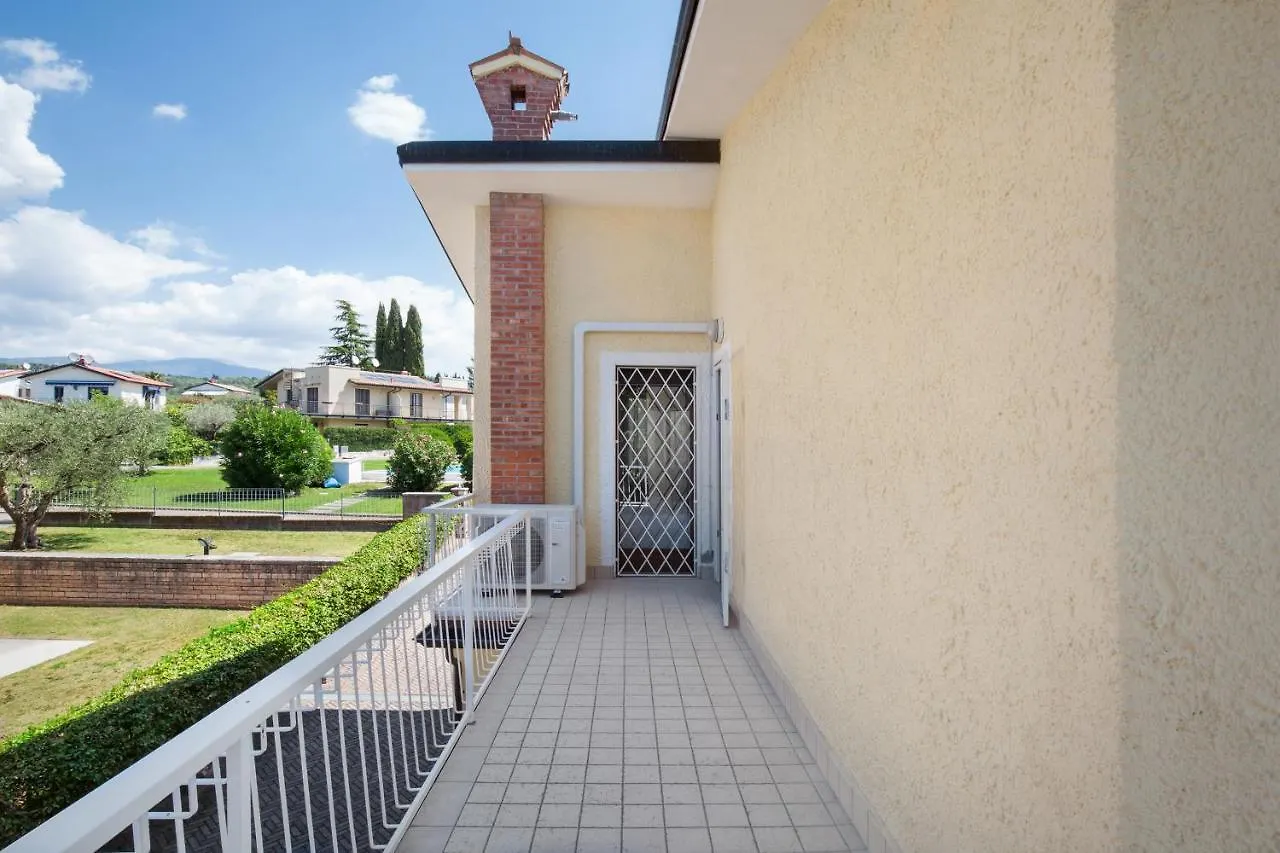 Villa Rose With Pool Bardolino Italy